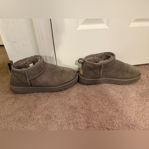 Ugg Classic Ultra Mini - Picture 5 of 6